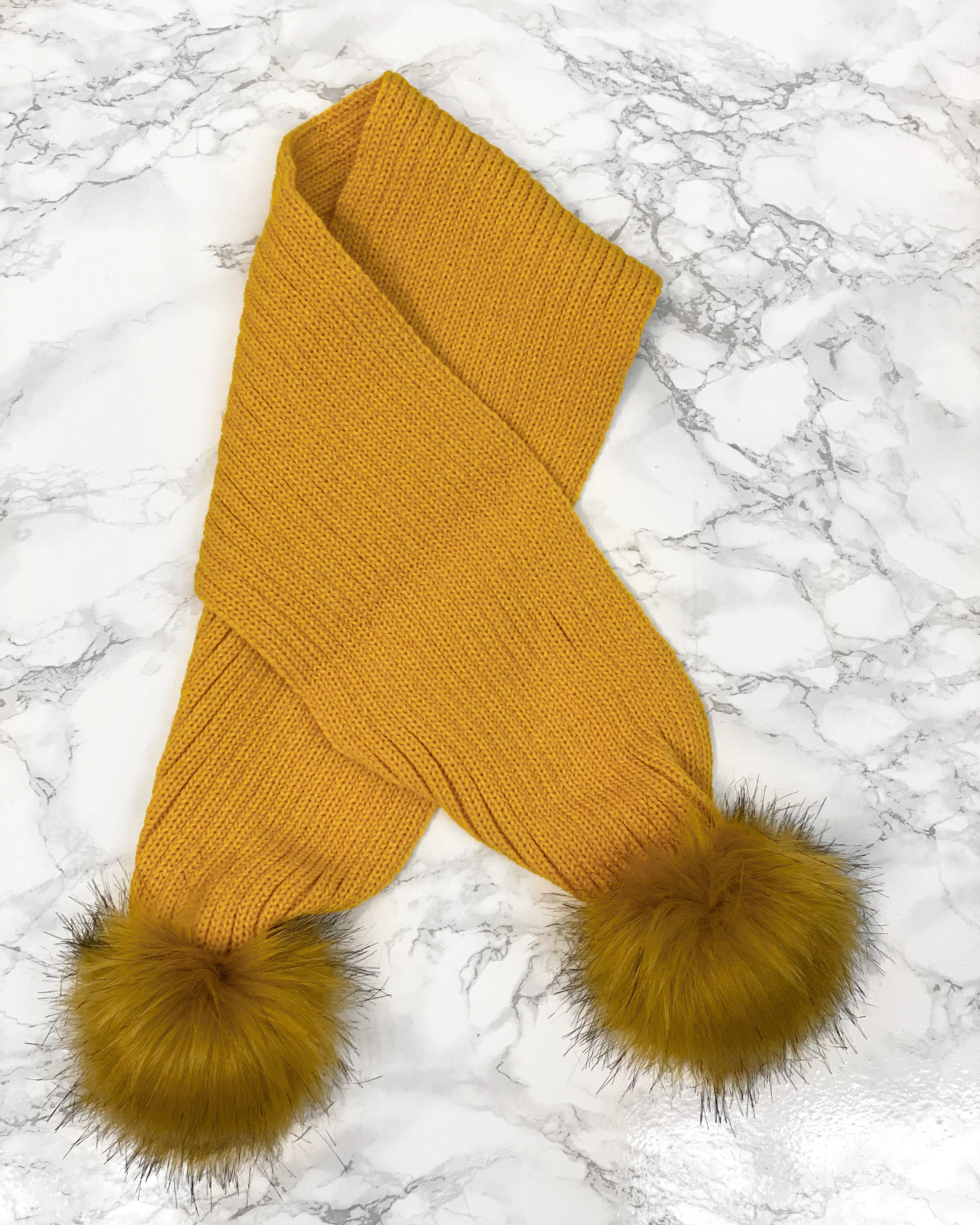 Knitted Faux Fur Pom Pom Scarf