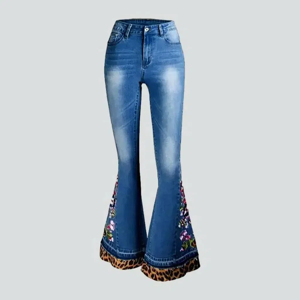 Mid-waist women's bootcut jeans