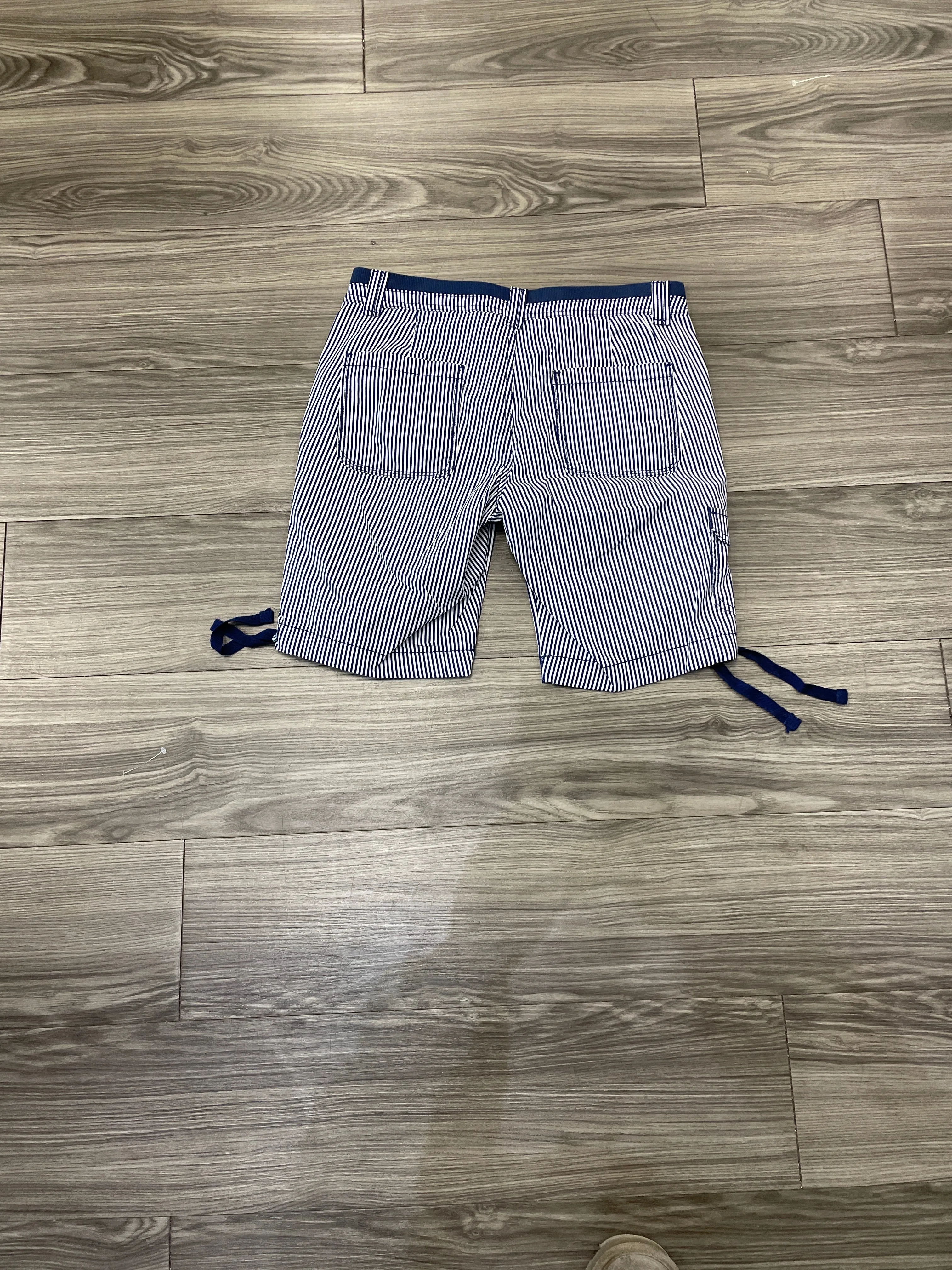 Shorts By St Johns Bay  Size: 4